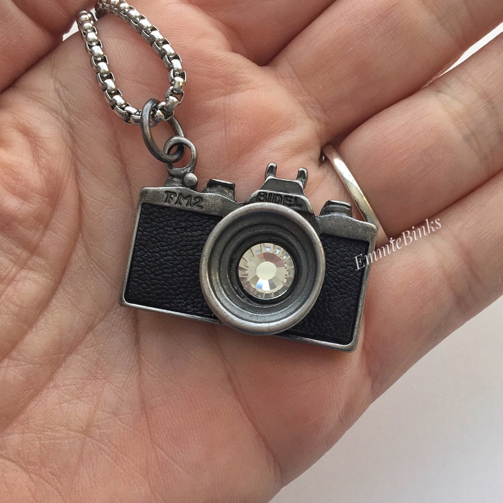 New Vintage Style Camera Pendant Necklace | FM2 Faux Diamond Lens | Unisex Gift
